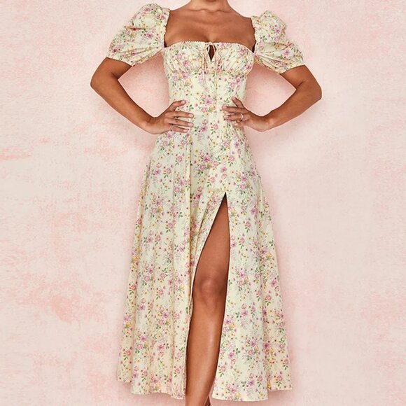 UNBRANDED BOUTIQUE ITEM Dresses & Skirts - NWT WOMENS DITSY FLORAL SPLIT FRONT SQUARE NECK MIDI DRESS